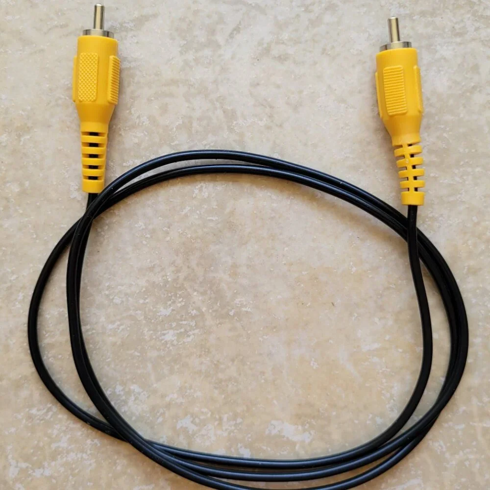 Single RCA Yellow Connector Plug, 3 Feet